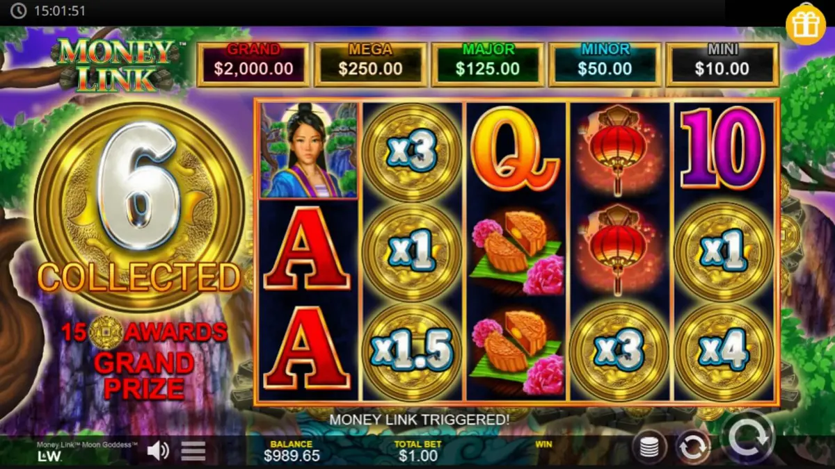 Tampilan visual slot Money Link Moon Goddess dengan tema taman malam yang elegan